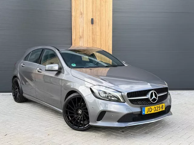 Mercedes-Benz A-Klasse (2016) — foto 1