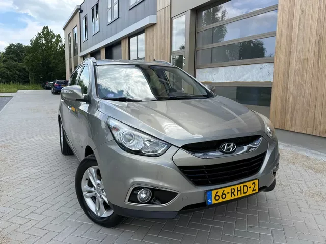 Hyundai ix35 (2011) — foto 1