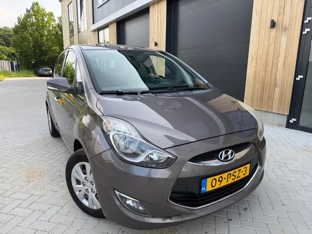 Hyundai ix20 (2011) — foto 1