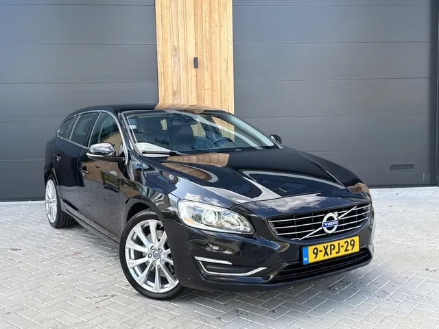 Volvo V60 (2014) — foto 1