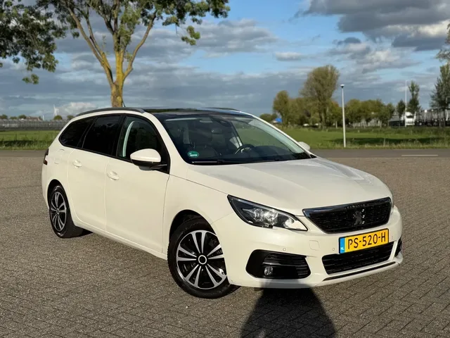 Peugeot 308 (2017) — foto 1