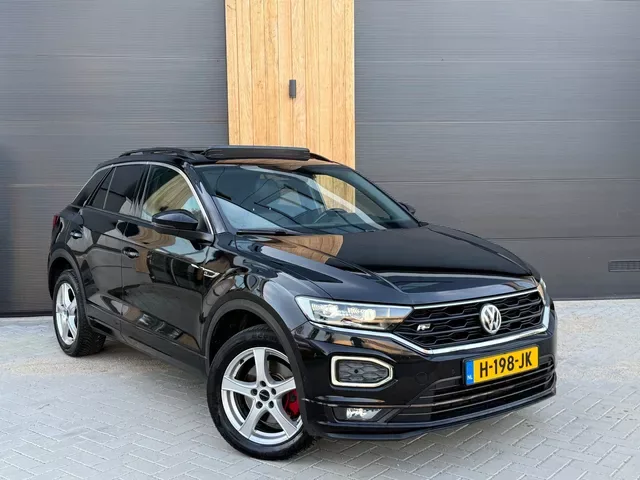 Volkswagen T-Roc (2019) — foto 1