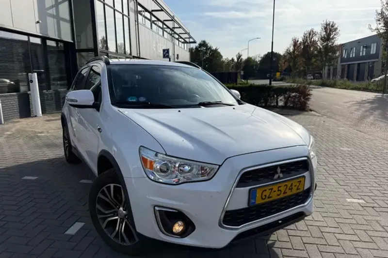 Mitsubishi ASX (2015)
