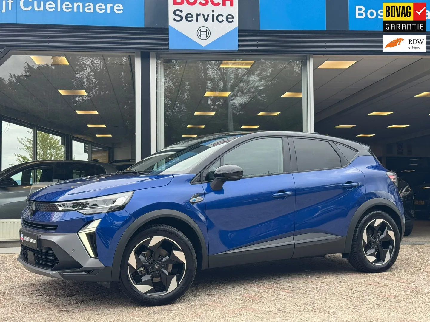 Renault Captur (2024) — foto 1