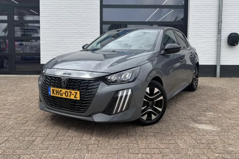 Peugeot 208 (2025)