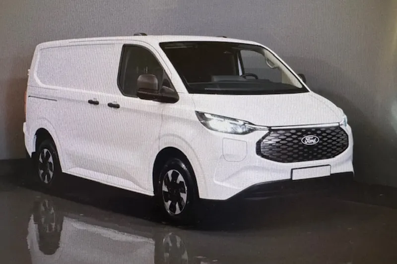 Ford E-Transit Custom (2026)