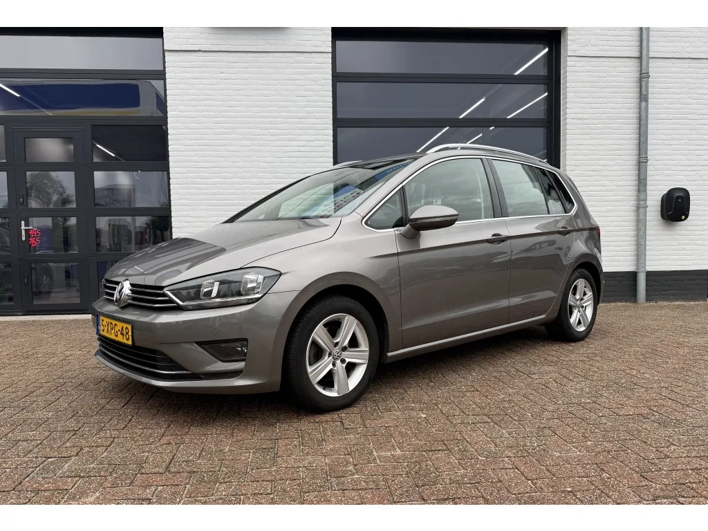 Volkswagen Golf Sportsvan (2014) — foto 1