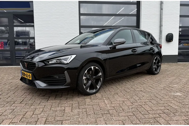 CUPRA Leon (2022)