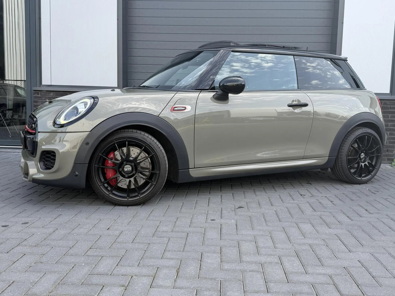 MINI John Cooper Works (2019) — foto 1