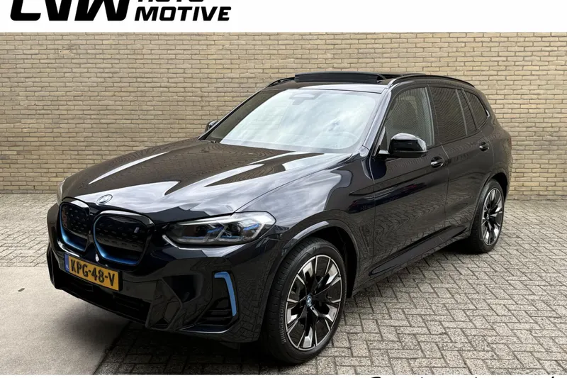 BMW iX3 (2022)