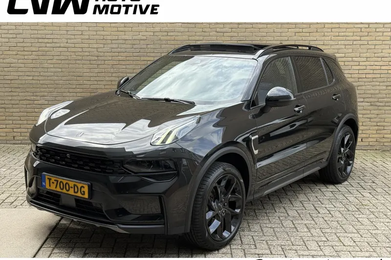 Lynk & Co 01 (2023)