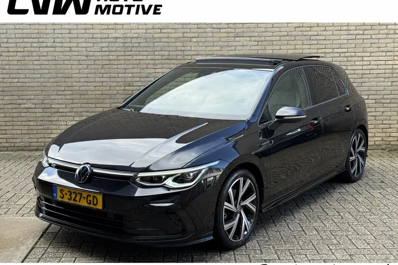 Volkswagen Golf (2022)