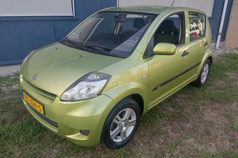 Daihatsu Sirion (2009)