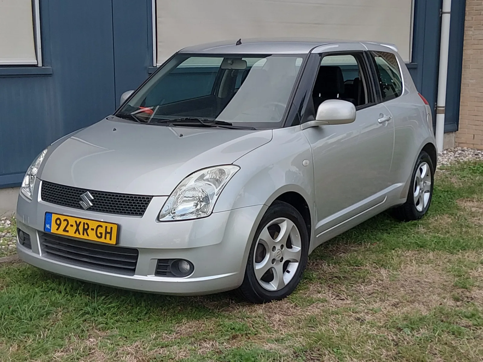 Suzuki Swift (2007) — foto 1