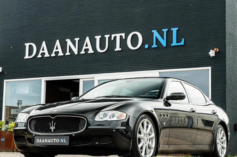 Maserati Quattroporte (2006)