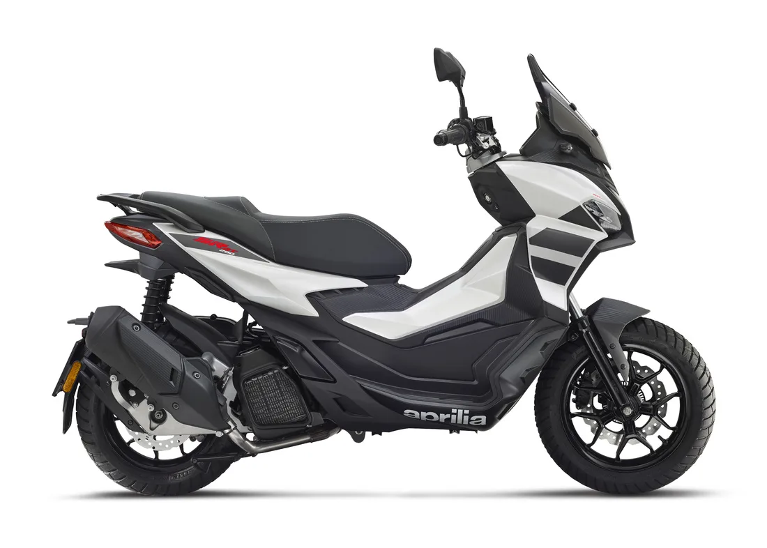 Aprilia SR GT 200 (2026) — foto 1