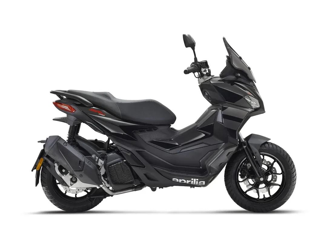 Aprilia SR GT 200 (2026) — foto 1
