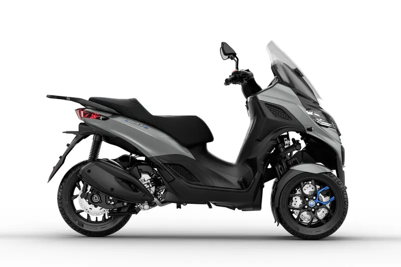 Piaggio MP3 310 HPE (2026)