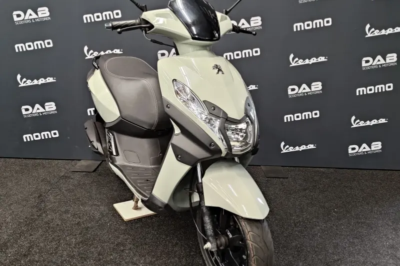 Peugeot Kisbee (2017)