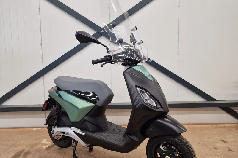 Piaggio Zip Bromscooter Copy (2023)