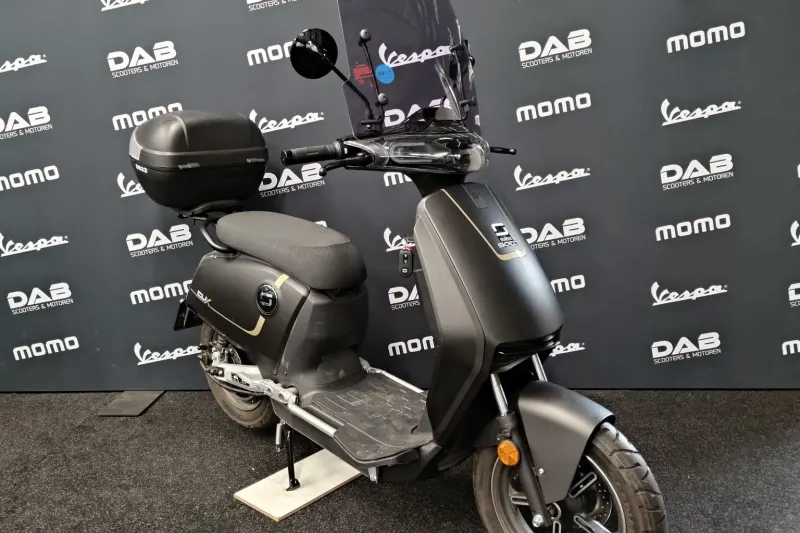 IDeal Super Soco CUX snorscooter (2024)
