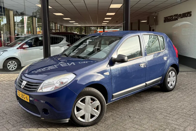 Dacia Sandero (2009)
