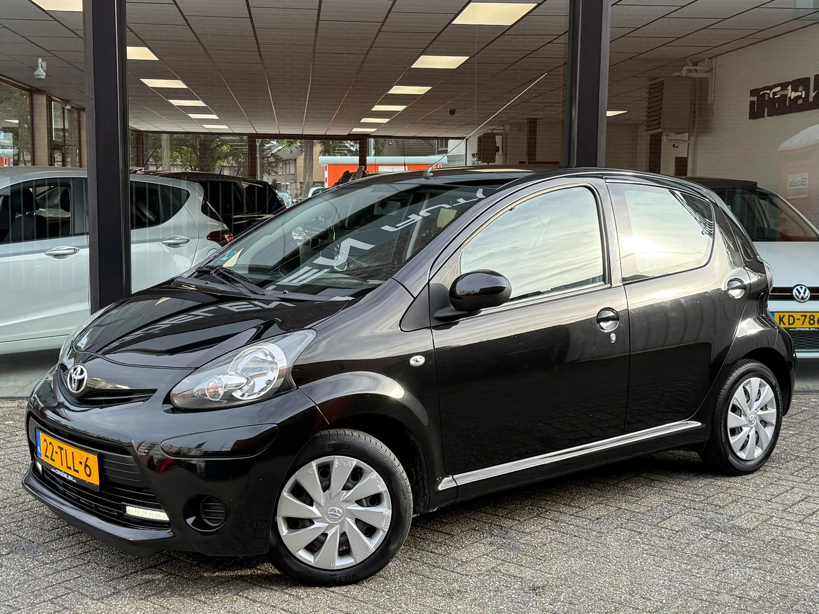 Toyota Aygo (2012) — foto 1