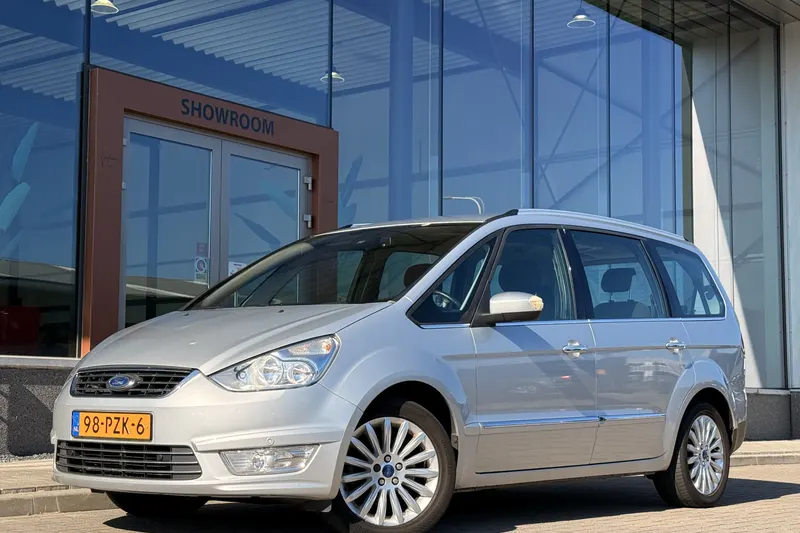 Ford Galaxy (2011)