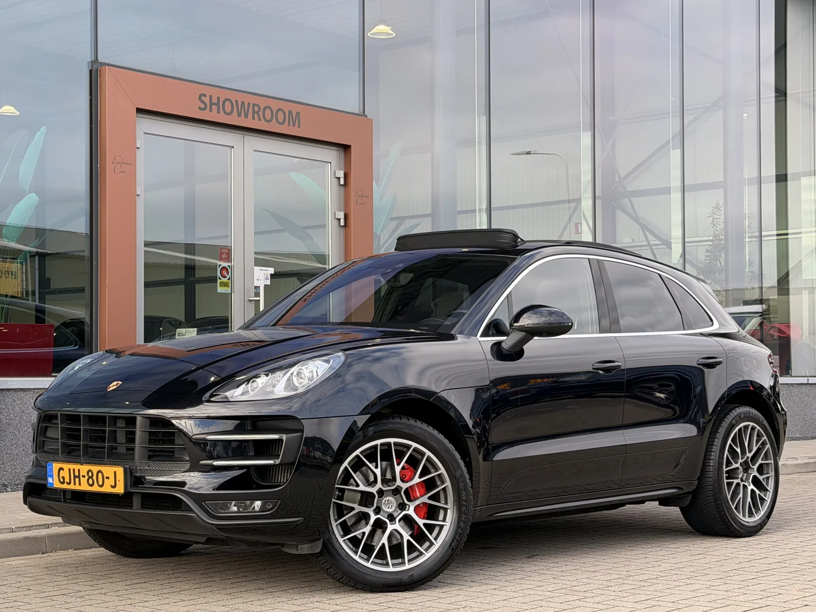 Porsche Macan (2014) — foto 1