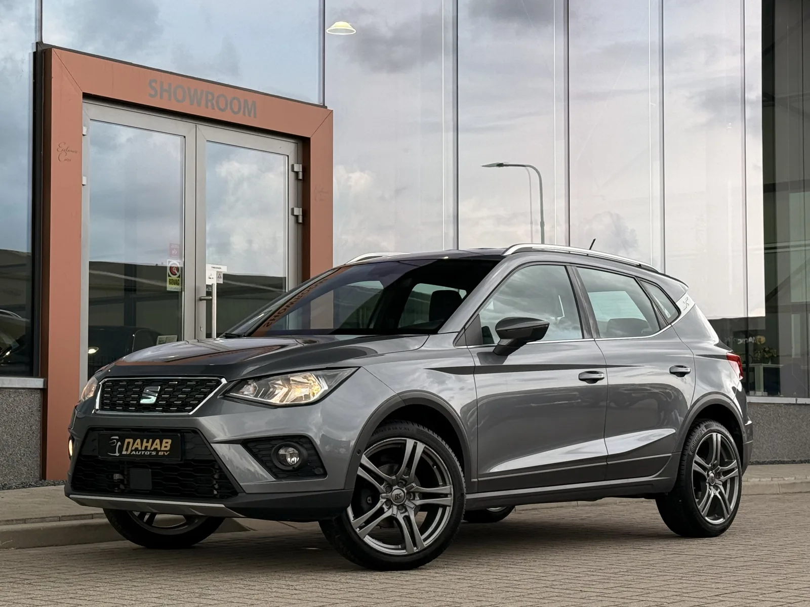 SEAT Arona (2017) — foto 1