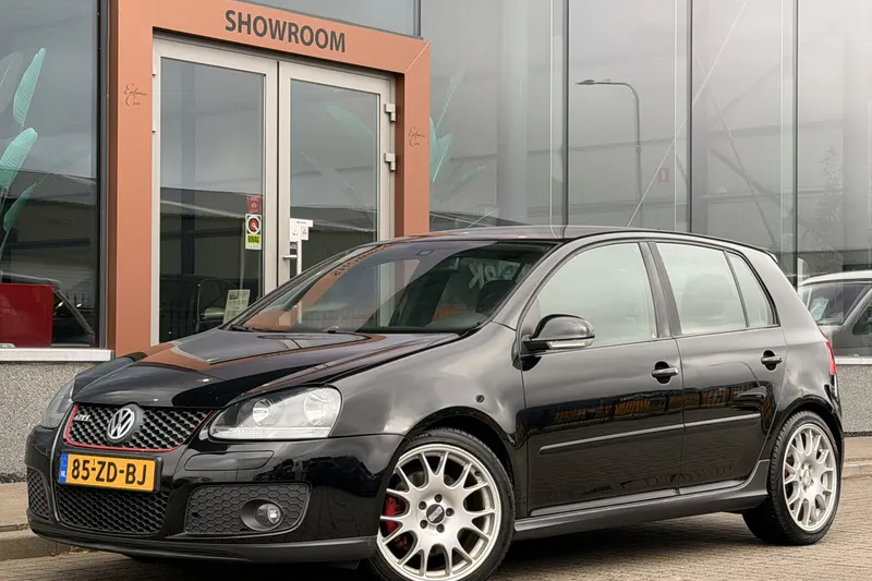 Volkswagen Golf (2008)