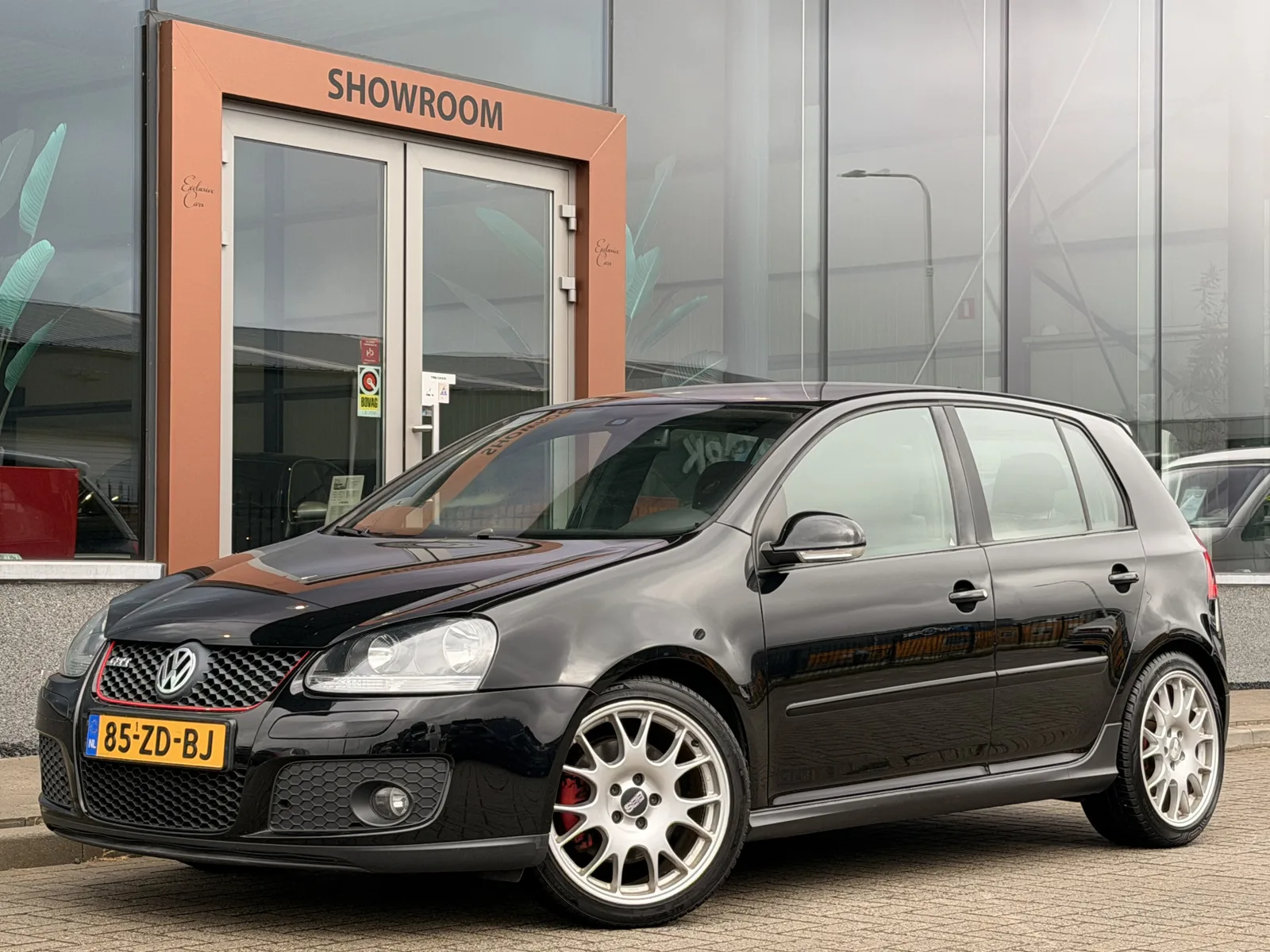 Volkswagen Golf (2008) — foto 1