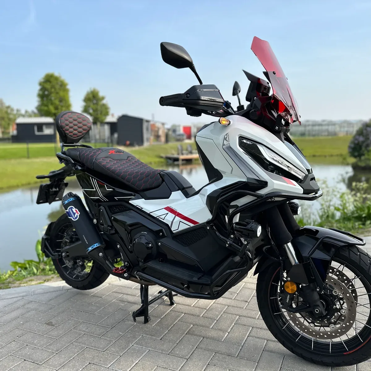 Honda x-adv 750 special edition full custom Termignoni (2023) — foto 1