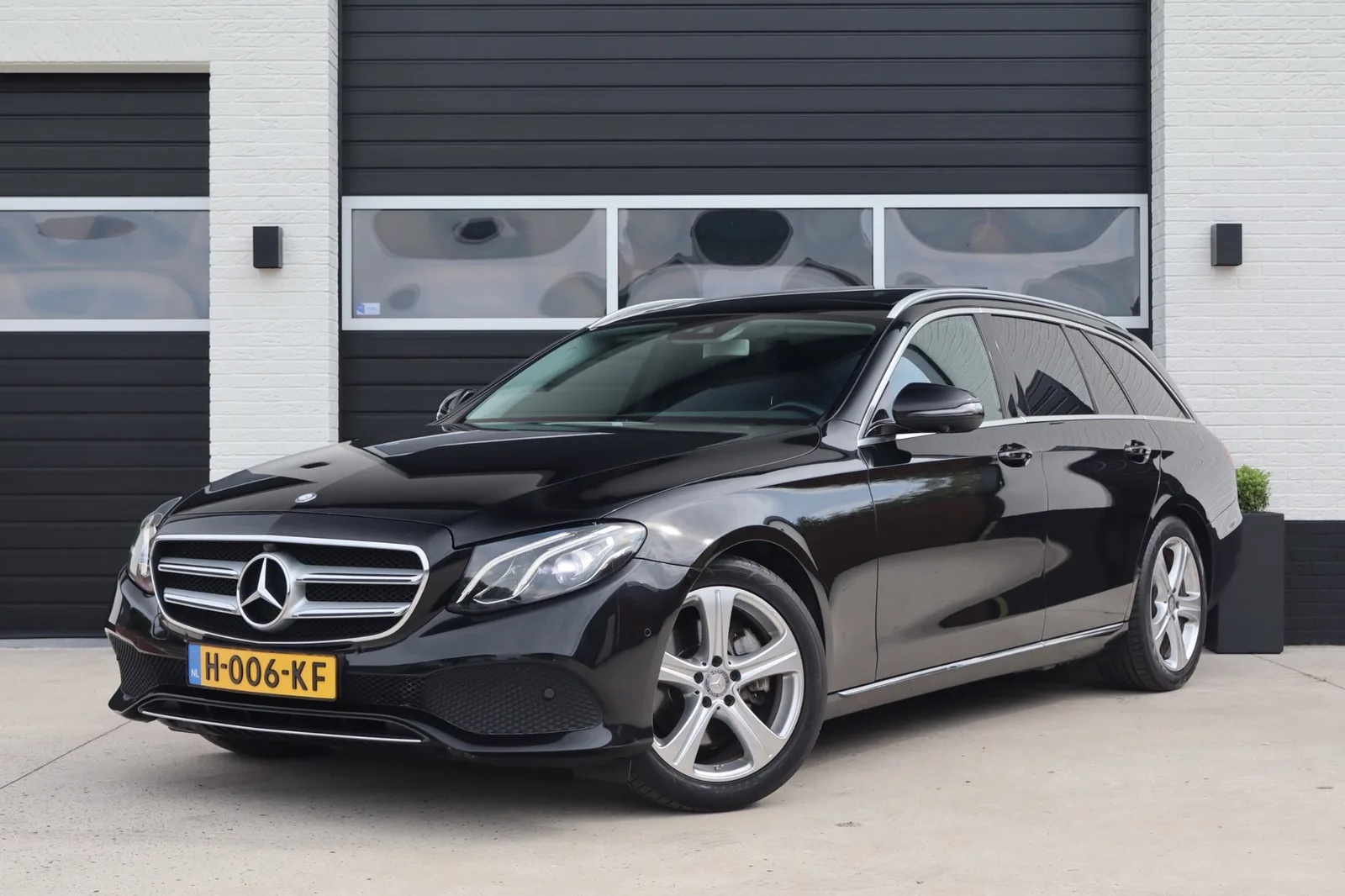 Mercedes-Benz E-Klasse (2016) — foto 1
