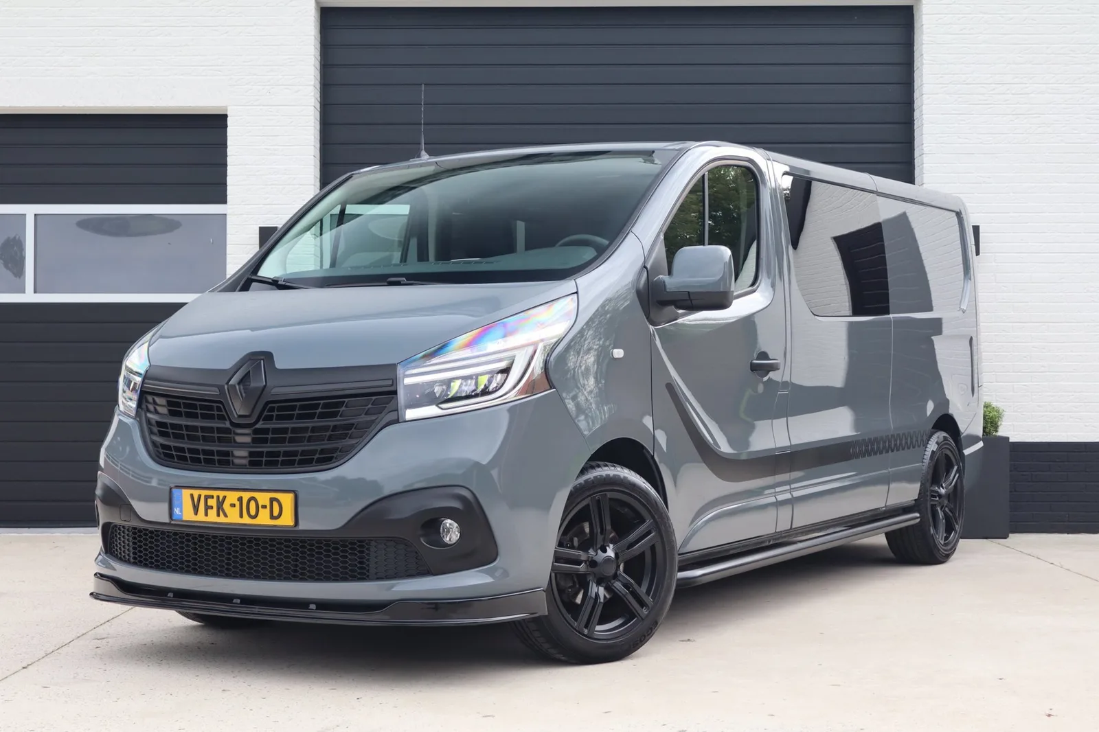 Renault Trafic (2020) — foto 1