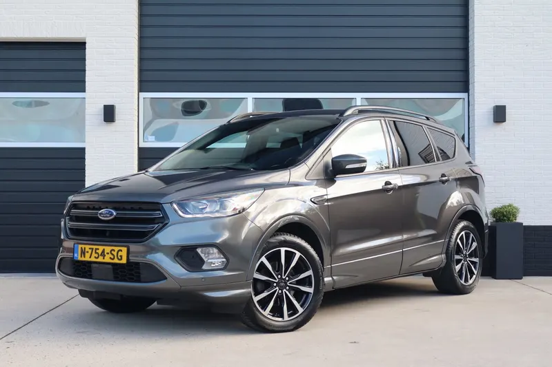Ford Kuga (2017)