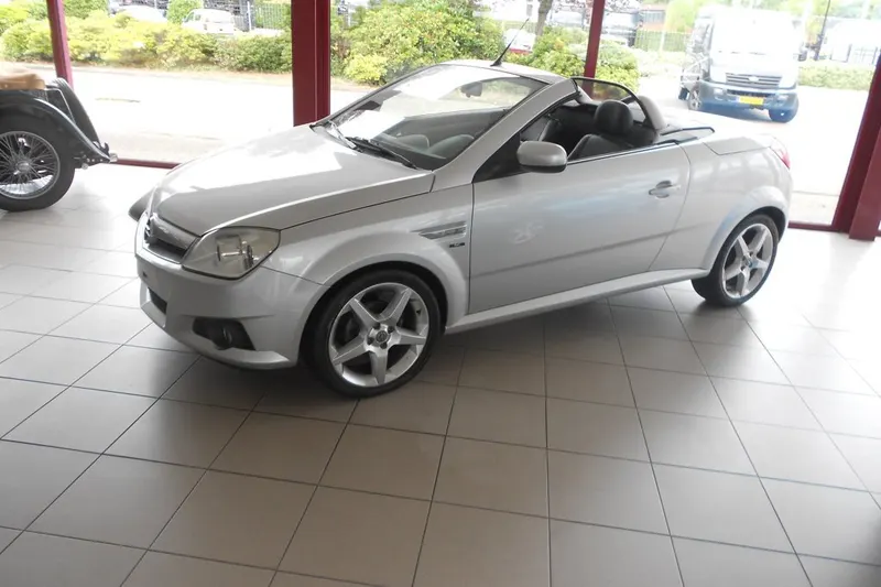 Opel Tigra (2006)