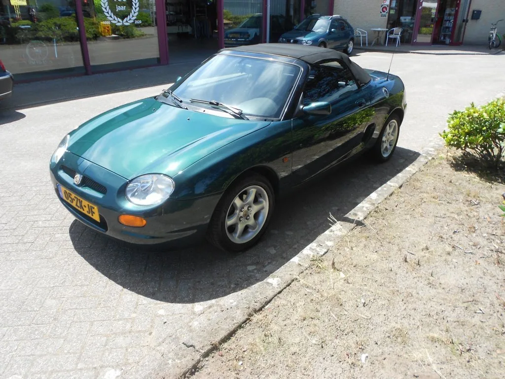 MG F (1996) — foto 1