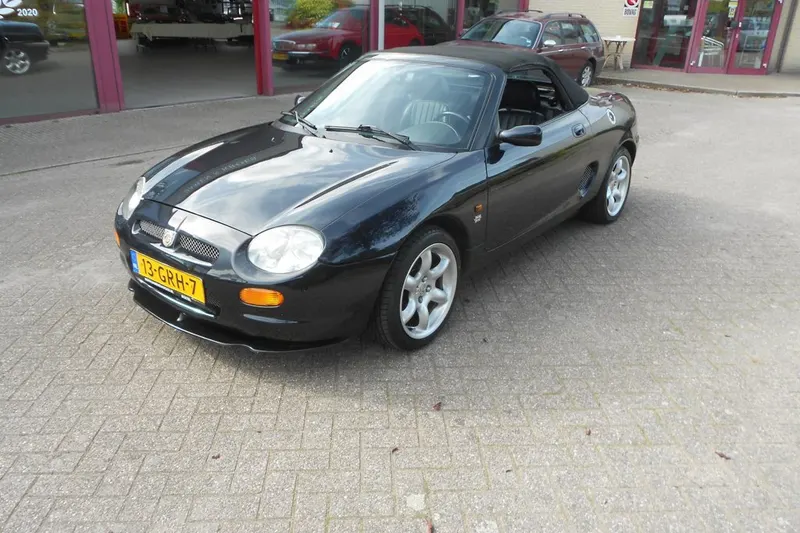 MG F (1999)