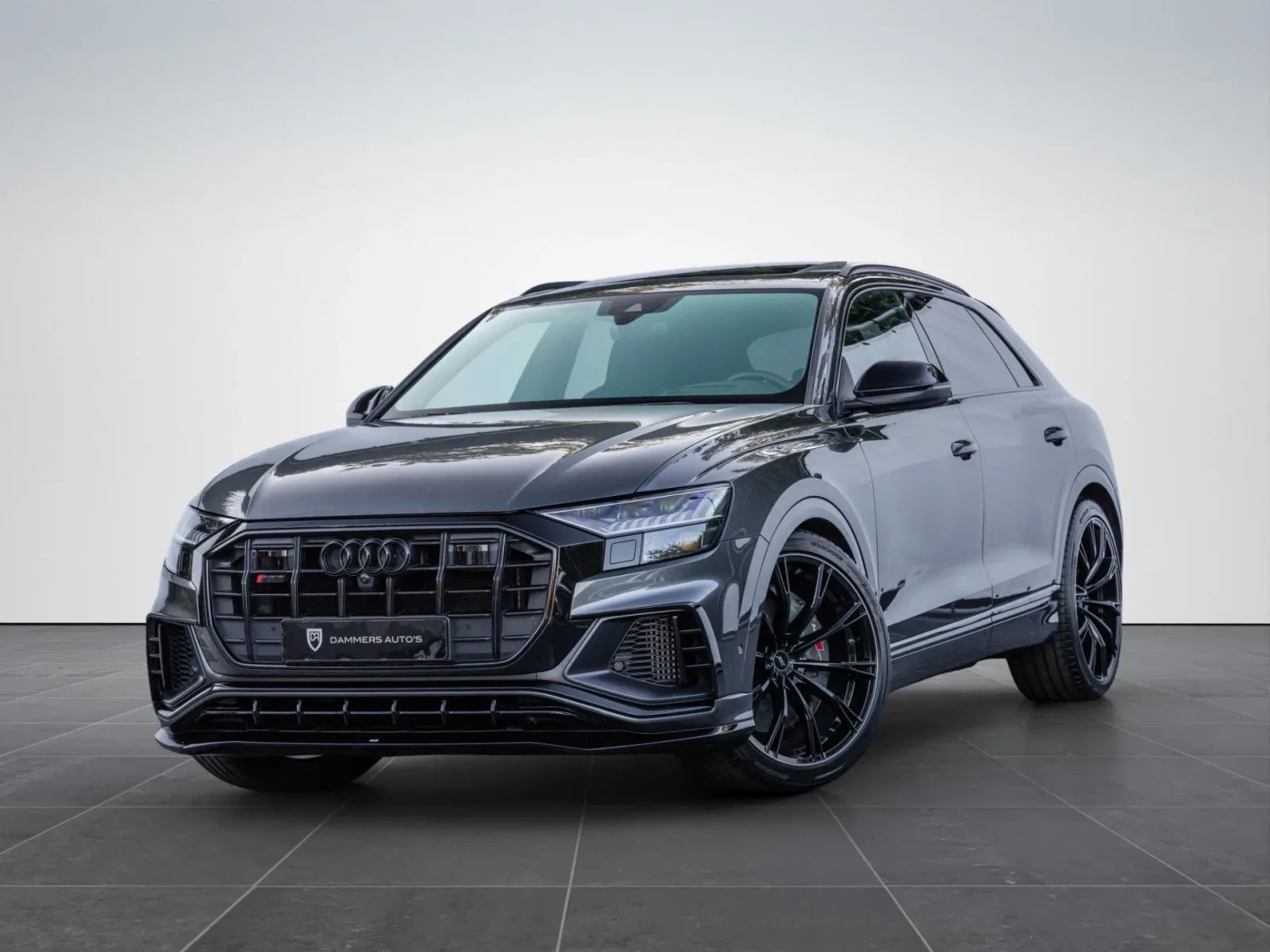 Audi SQ8 (2021) — foto 1