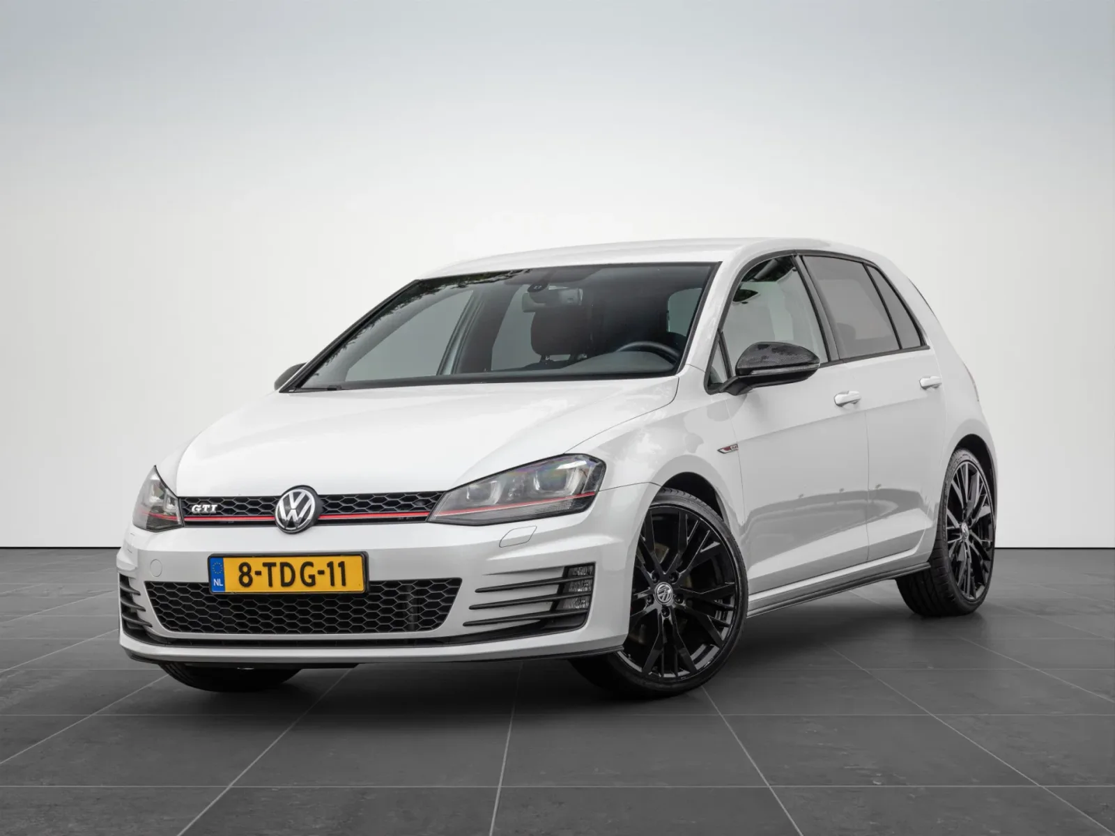 Volkswagen Golf (2014) — foto 1