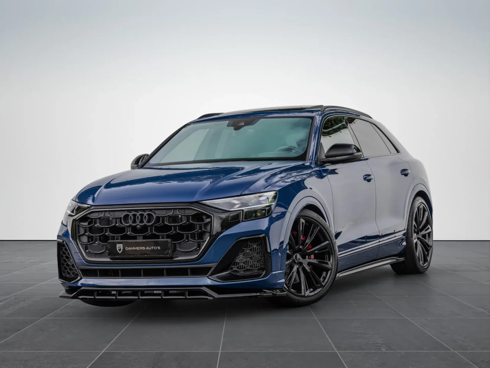 Audi SQ8 (2024) — foto 1