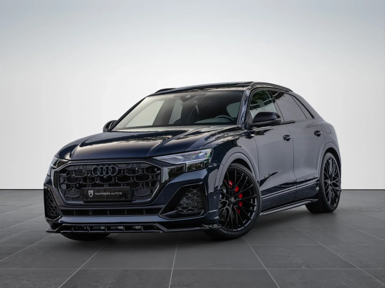 Audi Q8 (2024) — foto 1