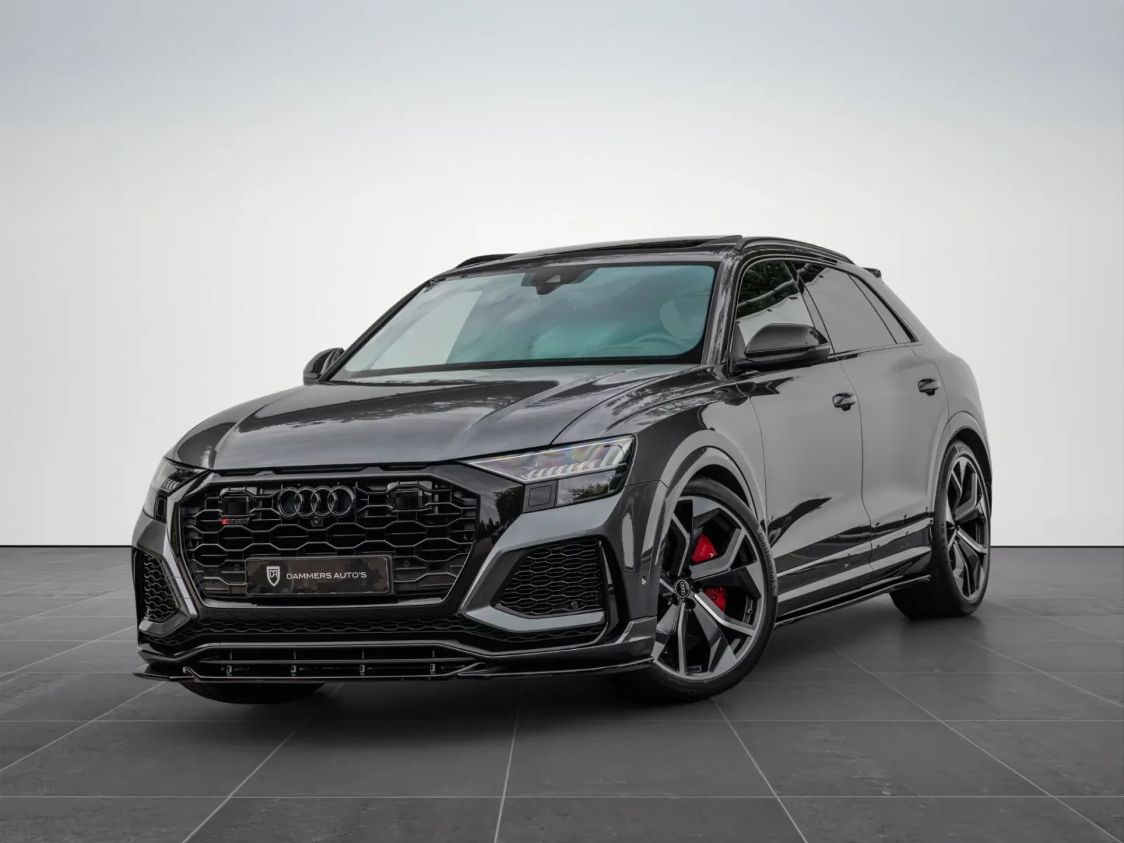 Audi RS Q8 (2021) — foto 1