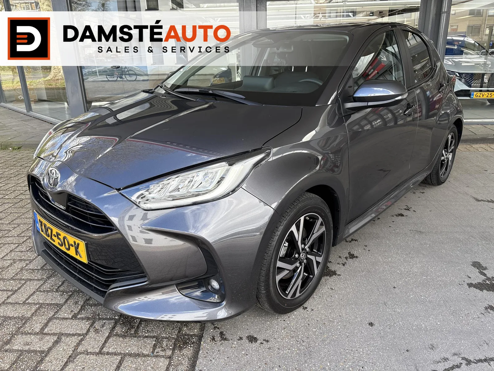 Toyota Yaris (2025) — foto 1