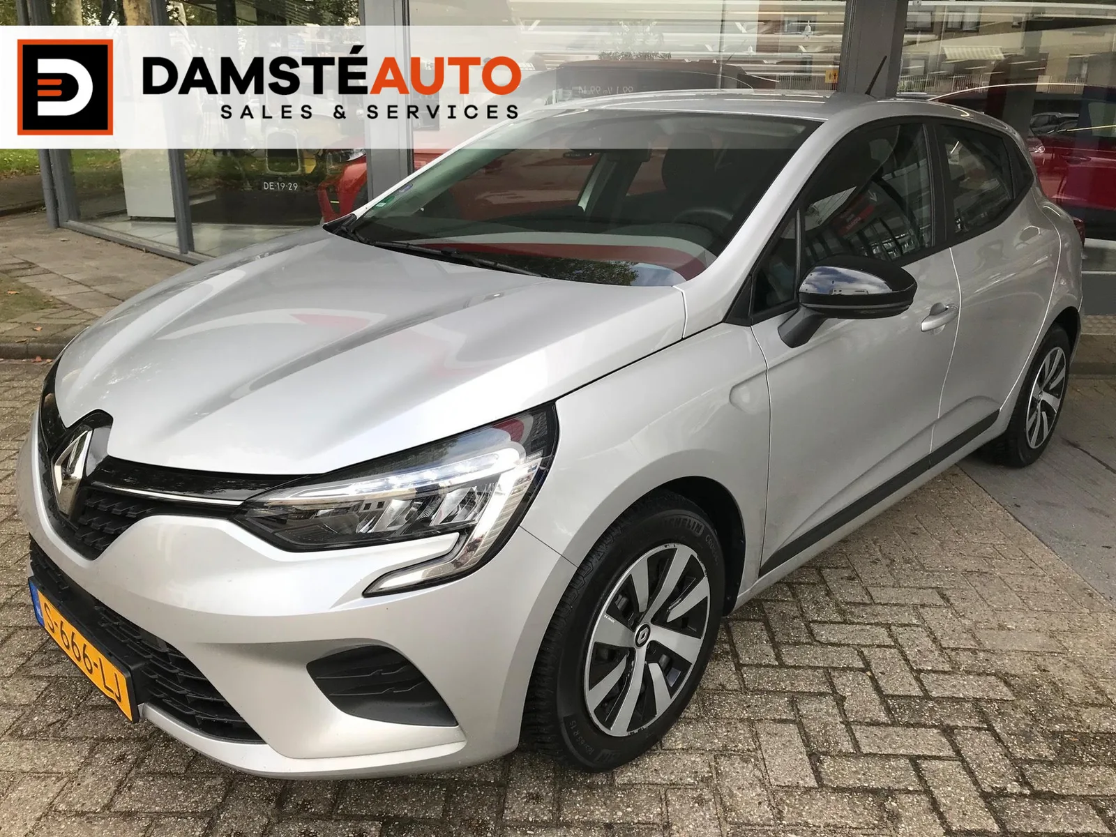 Renault Clio (2023) — foto 1