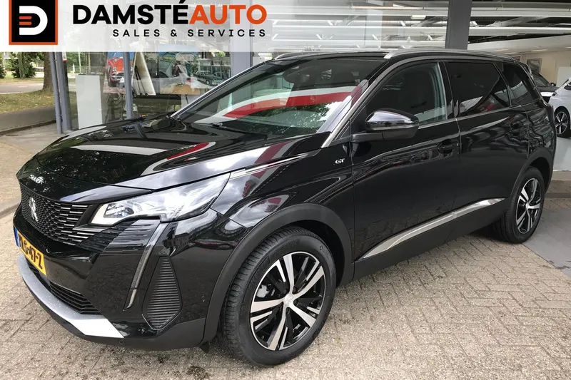 Peugeot 5008 (2024)