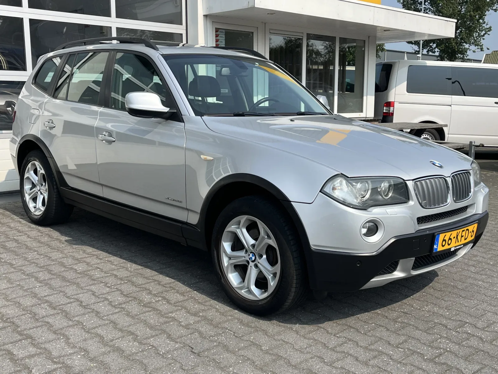 BMW X3 (2009) — foto 1