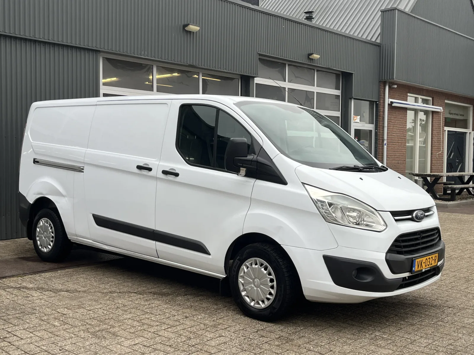 Ford Transit Custom (2014) — foto 1