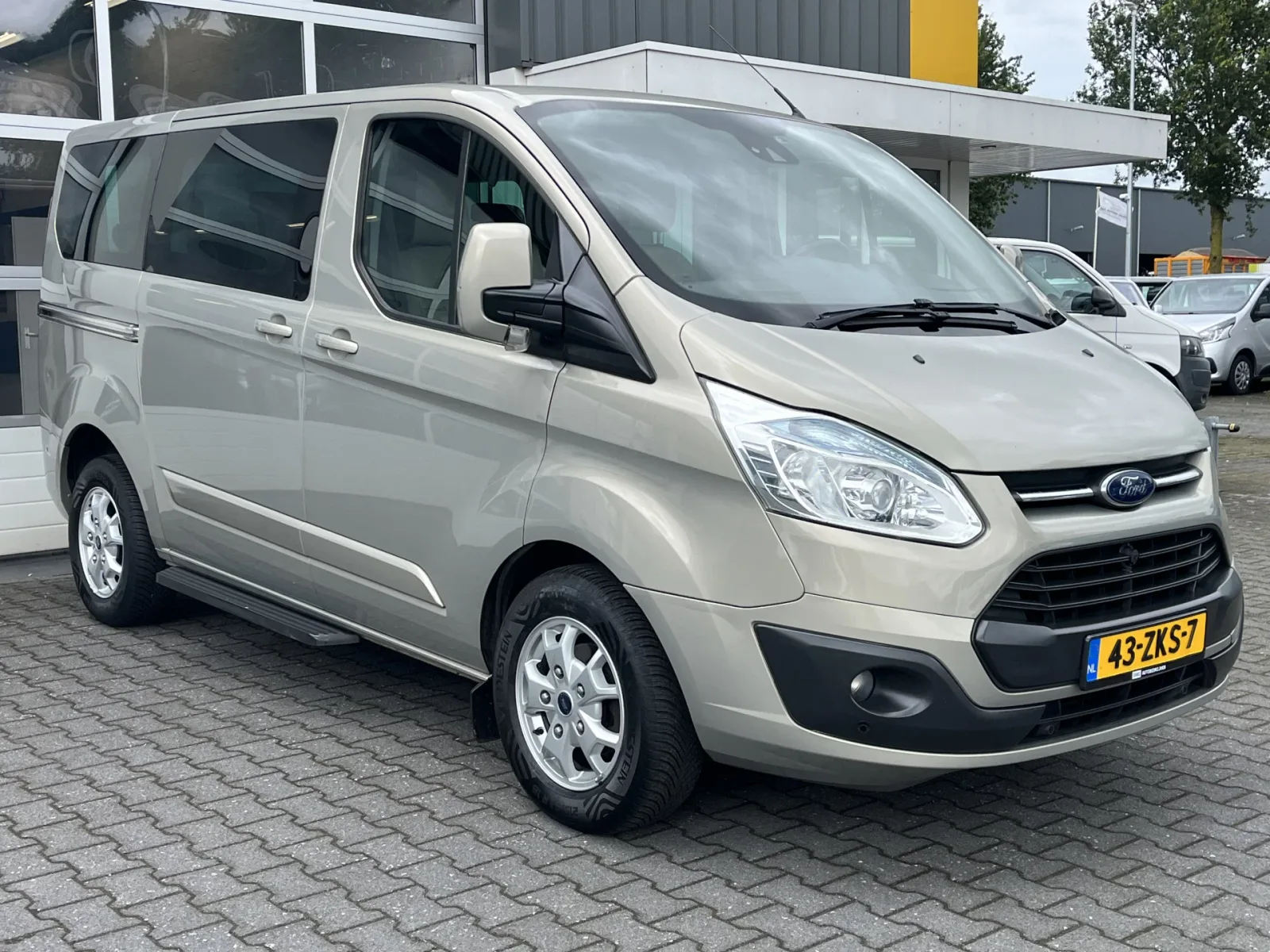 Ford Transit Custom (2013) — foto 1